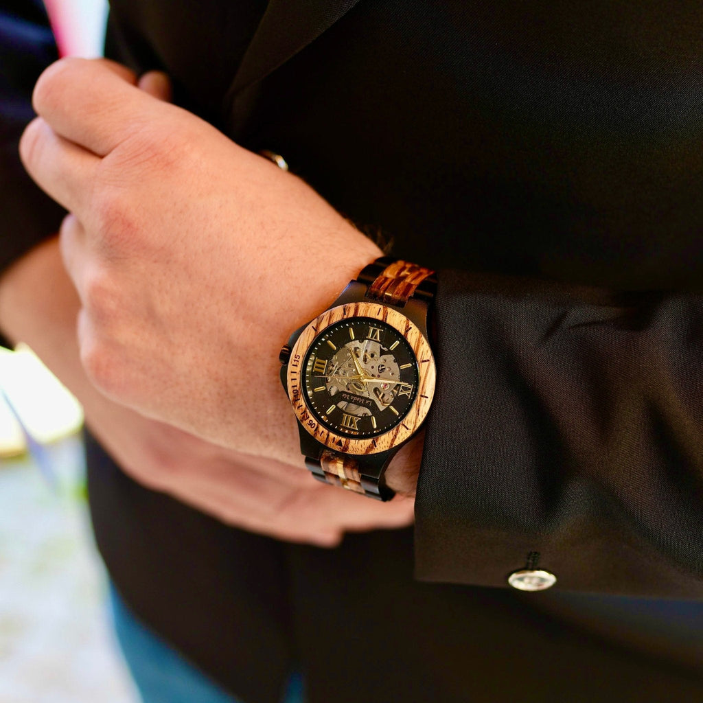 LIGNUM Notterdam Automatic – Automatikuhr aus Zebranoholz
